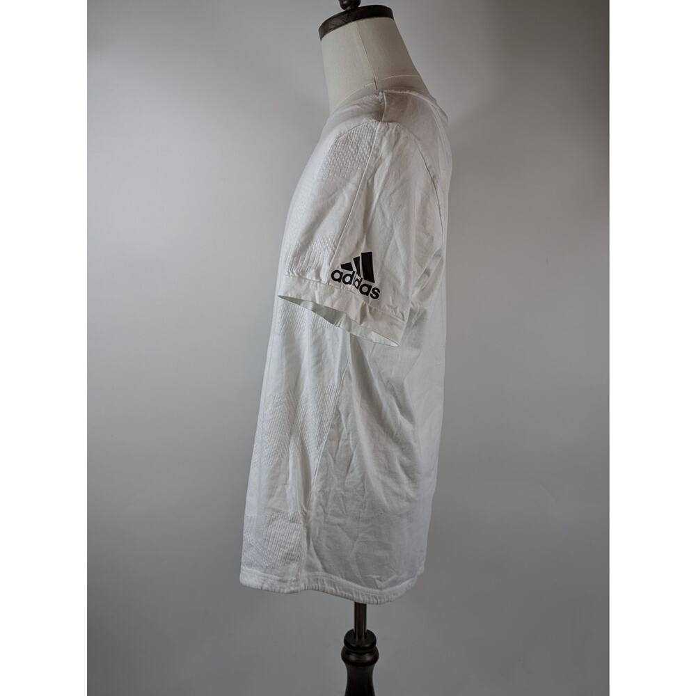 Adidas Mens XL T-Shirt White ID Jacquard Chevron Athletic Performance Top Soccer - Picture 2 of 9